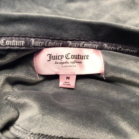 JUICY COUTURE VELOUR LONG SLEEVED SWEATSHIRT SIZE MEDIUM - Picture 7 of 8